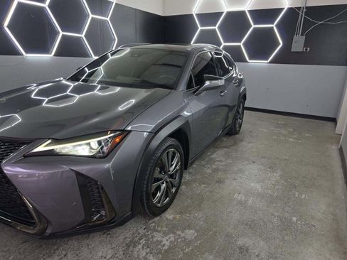 Used 2019 Lexus UX 200 F Sport w/ F Sport Premium Package FWD image 1