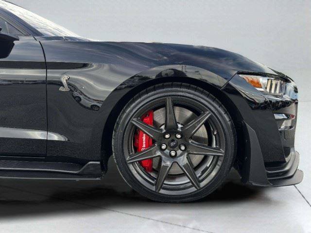 Used 2021 Ford Mustang Shelby GT500 w/ Carbon Fiber Track Pack RWD image 55