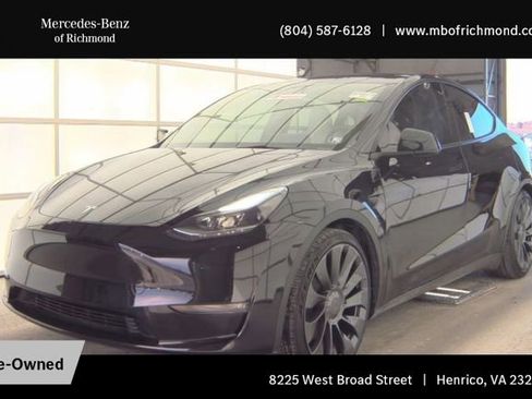 Used 2023 Tesla Model Y Performance image 4