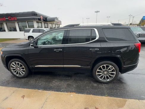 Used 2023 GMC Acadia Denali image 5