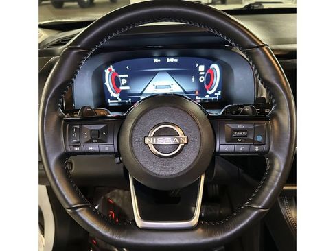 Used 2024 Nissan Pathfinder Platinum FWD image 26