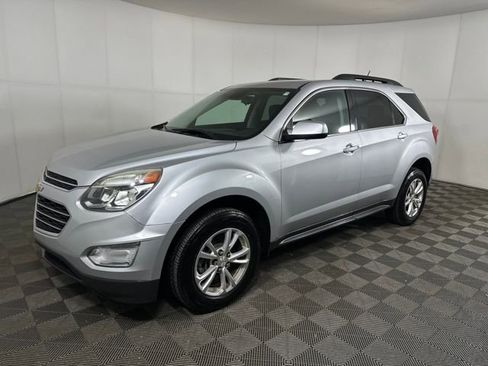 Used 2017 Chevrolet Equinox LT w/ Convenience Package image 7