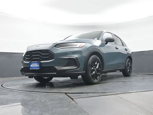 Certified 2024 Honda HR-V Sport image 29