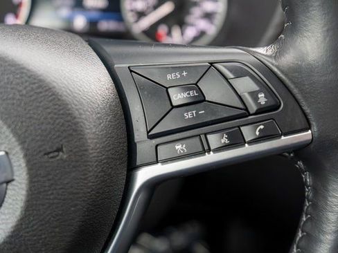 Used 2023 Nissan Sentra SV w/ Trunk Package image 24