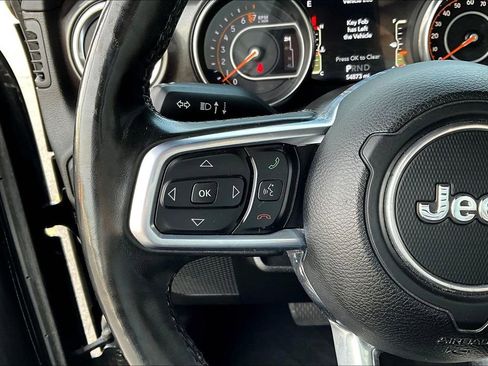 Used 2019 Jeep Wrangler Unlimited Sahara w/ Dual Top Group image 11