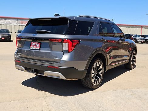 Used 2025 Ford Explorer Platinum w/ LUX Leather Package AWD/4WD image 3