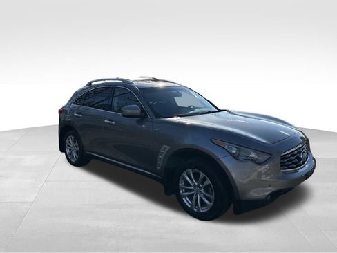 Used 2009 INFINITI FX35 2WD w/ Navigation Pkg image 8