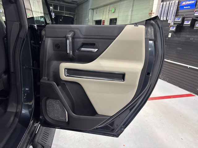 Used 2026 GMC Hummer EV SUV AWD/4WD image 37