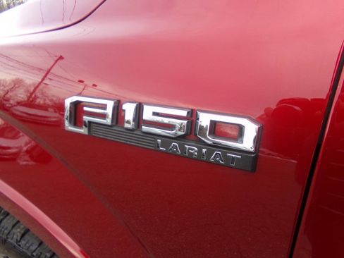 Used 2016 Ford F150 Lariat image 14