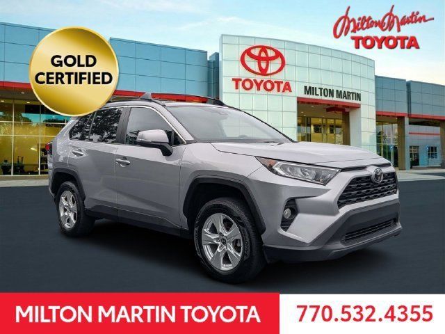 Certified 2021 Toyota RAV4 XLE w/ Convenience Package FWD image 1