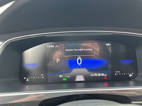 Used 2024 Volkswagen Tiguan Wolfsburg Edition image 20