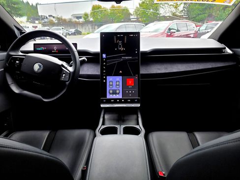 Used 2023 Fisker Ocean One AWD/4WD image 11