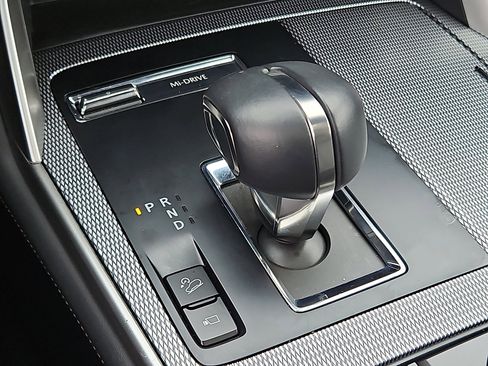 Certified 2025 MAZDA CX-90 3.3 Turbo S w/ Premium Package image 15