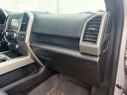 Used 2018 Ford F150 Lariat w/ Equipment Group 502A Luxury AWD/4WD image 28
