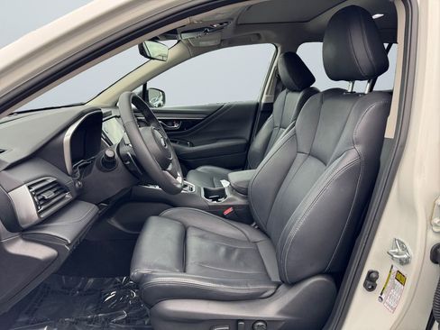 Certified 2023 Subaru Outback Limited image 9