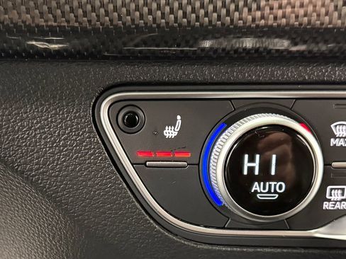 Used 2023 Audi SQ5 Premium Plus w/ Premium Plus Package image 31