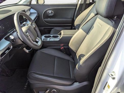 New 2026 Hyundai Ioniq 9 SEL image 4