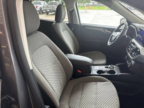 Used 2021 Ford Escape SE w/ Convenience Package AWD/4WD image 17