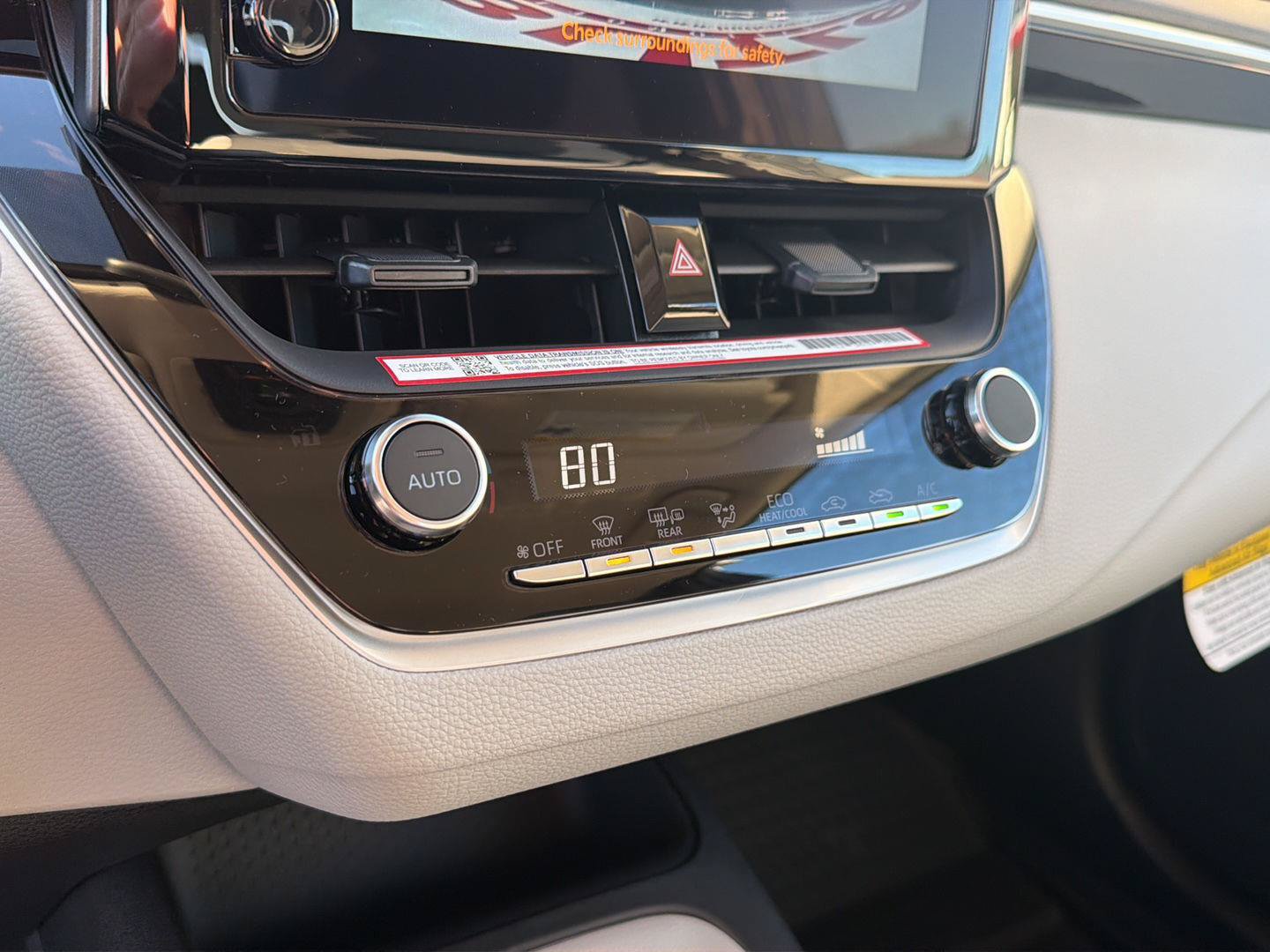 New 2027 Toyota Corolla LE FWD image 25