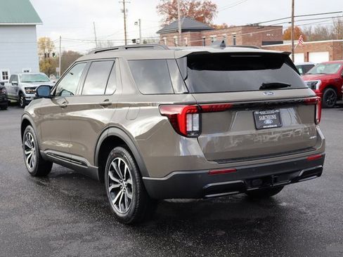New 2026 Ford Explorer ST-Line image 19