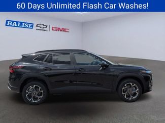 New 2026 Chevrolet Trax LT w/ Sunroof Package FWD video 2