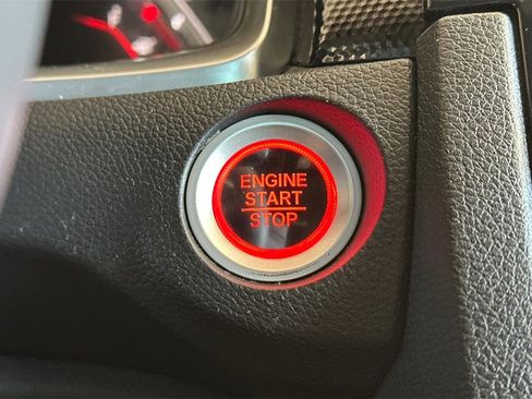 Used 2019 Honda Civic Sport image 18