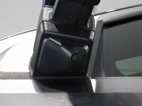 Used 2025 Ford F250 Platinum image 21