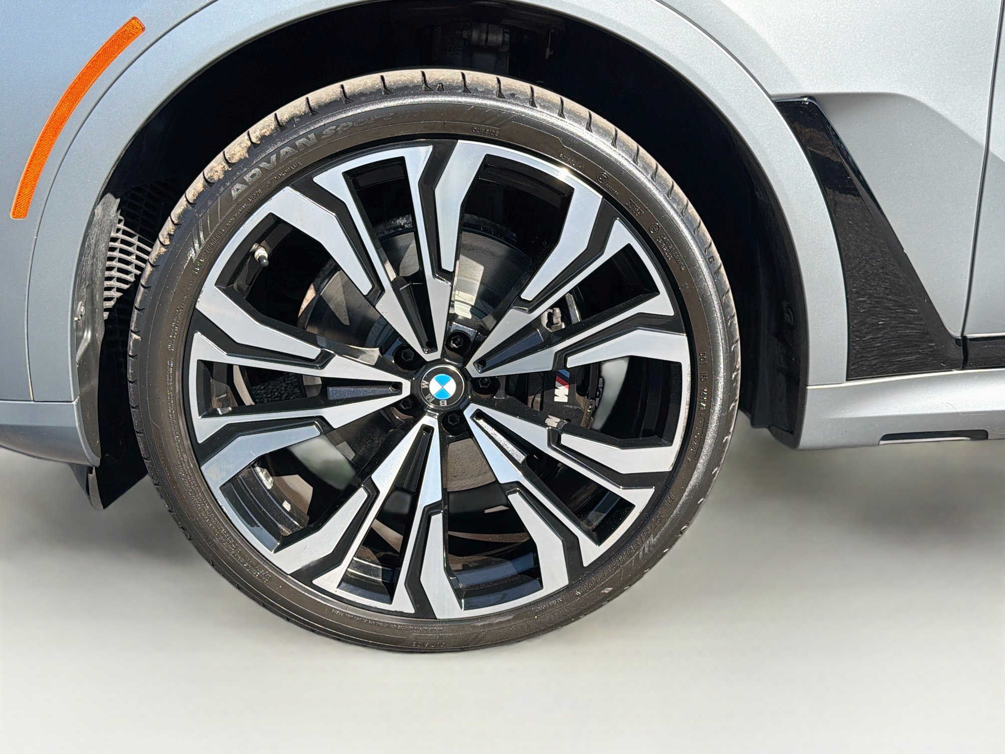 Used 2024 BMW X7 xDrive40i w/ Executive Package AWD/4WD image 33