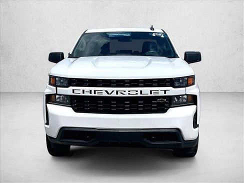 Used 2021 Chevrolet Silverado 1500 Custom RWD image 3