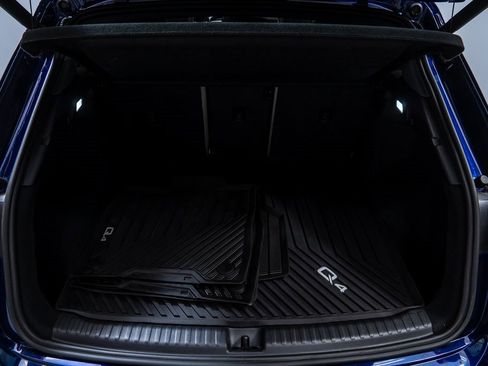 Used 2025 Audi Q4 e-tron Premium Plus w/ Premium Plus image 29