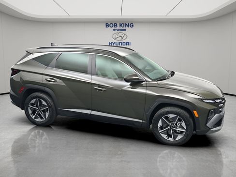 New 2026 Hyundai Tucson SEL FWD image 16