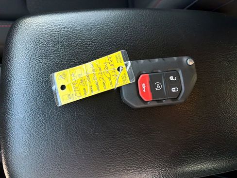 Used 2019 Jeep Wrangler Rubicon w/ LED Lighting Group image 28