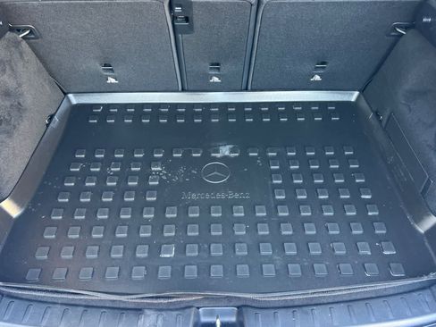 Used 2025 Mercedes-Benz GLA 250 4MATIC image 17