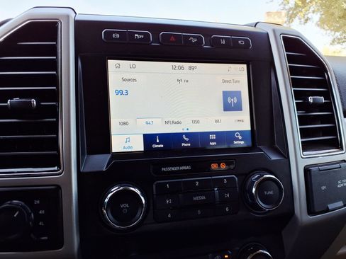 Certified 2021 Ford F250 Lariat w/ Lariat Value Package AWD/4WD image 24