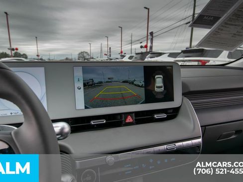 Used 2024 Hyundai Ioniq 5 SEL image 18