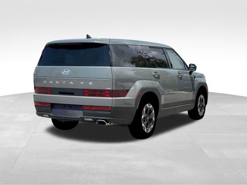 Used 2026 Hyundai Santa Fe SE AWD/4WD image 8