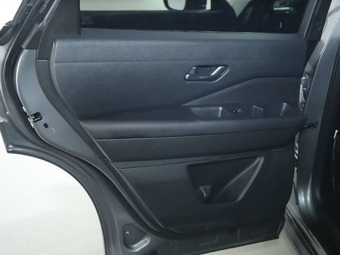 Certified 2025 Nissan Pathfinder SV FWD image 13