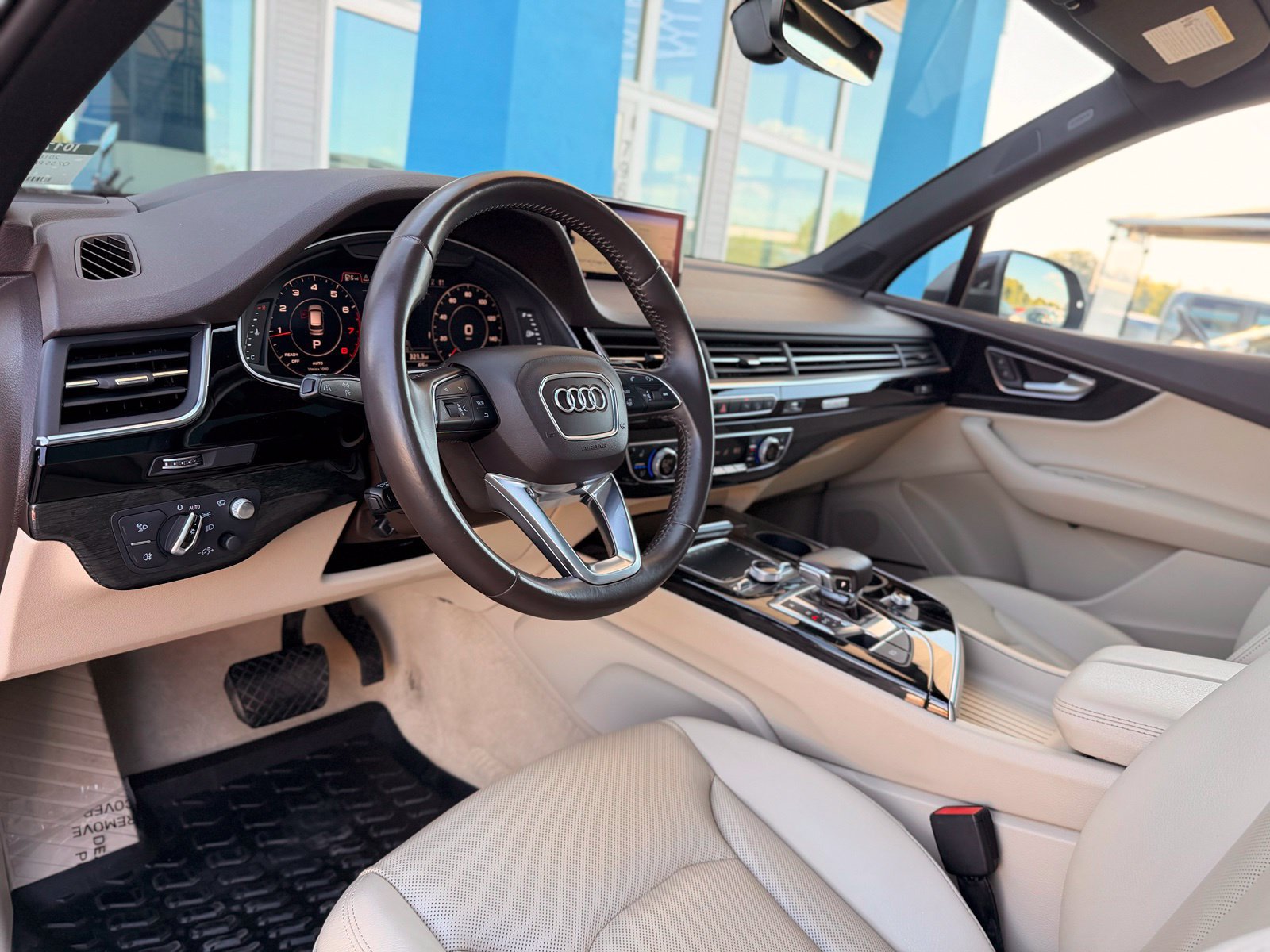 Used 2018 Audi Q7 3.0T Prestige w/ Prestige Package AWD/4WD image 25