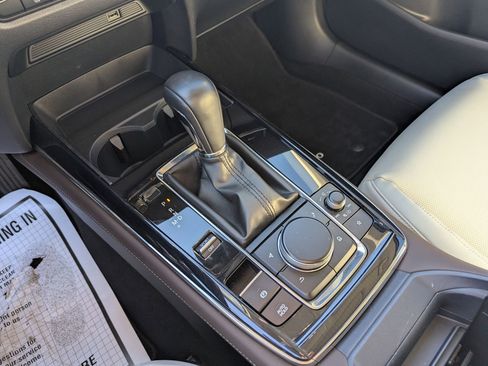 Used 2021 MAZDA CX-30 AWD 2.5 S w/ Premium Package image 19