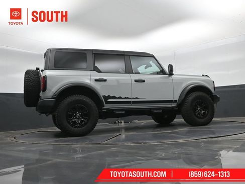 Used 2022 Ford Bronco Wildtrak AWD/4WD image 42