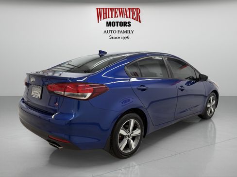 Used 2018 Kia Forte S FWD image 4