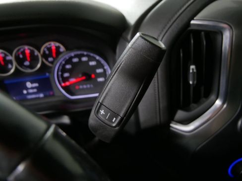 Used 2021 Chevrolet Silverado 1500 LT Trail Boss w/ Convenience Package II AWD/4WD image 23