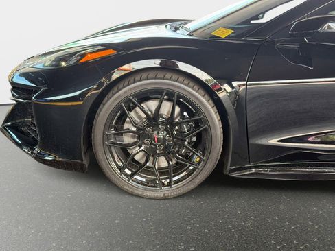 Used 2024 Chevrolet Corvette Z06 w/ Stealth Interior Trim Package image 12