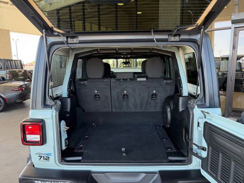 Used 2023 Jeep Wrangler Unlimited AWD/4WD image 27
