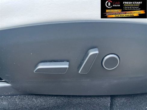 Used 2021 Tesla Model Y Performance image 25