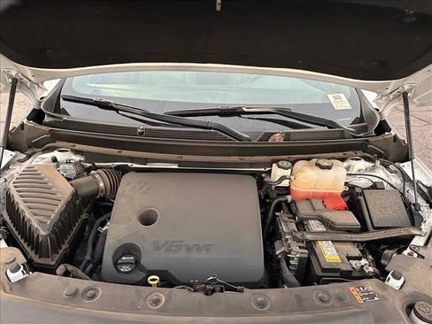 Used 2023 Buick Enclave Essence w/ LPO, Floor Liner Package image 33