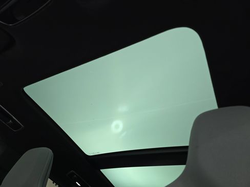 Used 2025 Land Rover Range Rover Sport SV Edition Two image 30