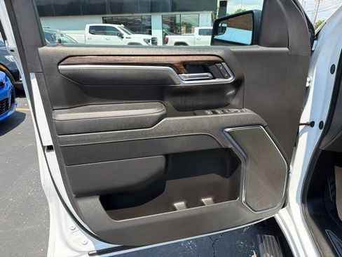 Certified 2026 GMC Sierra 1500 Elevation AWD/4WD image 11
