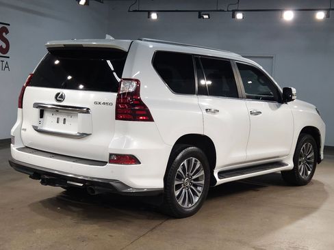 Used 2021 Lexus GX 460 Luxury w/ Sport Design Package image 7