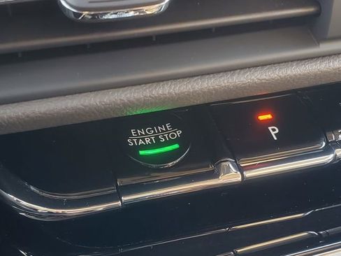 Certified 2023 Lincoln Corsair FWD image 17